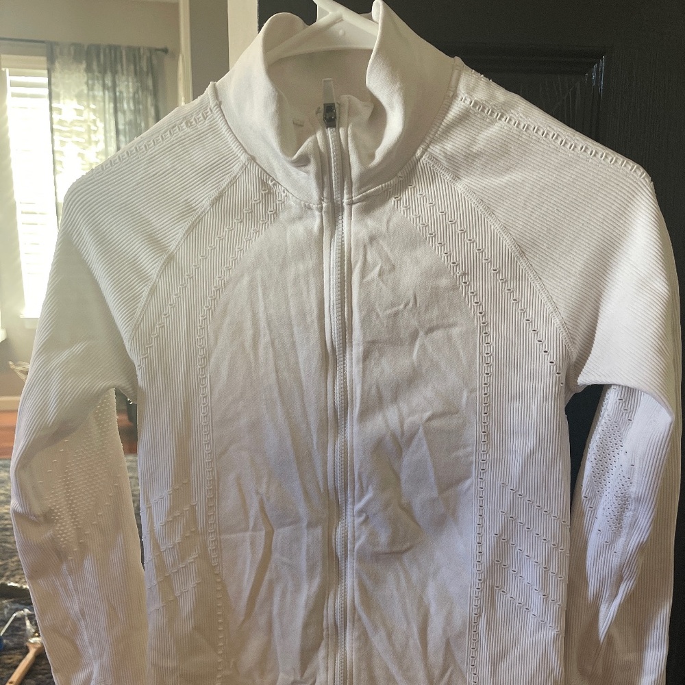 Fabletics White Jacket Size Small - image 1